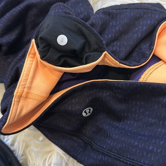 Lulu Lemon women’s mid-rise leggings size 8 - Picture 5 of 7